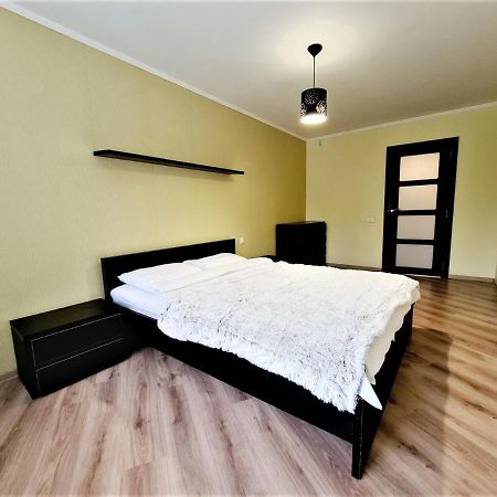 90-Avenue Apartments تشيرنيفتسي المظهر الخارجي الصورة