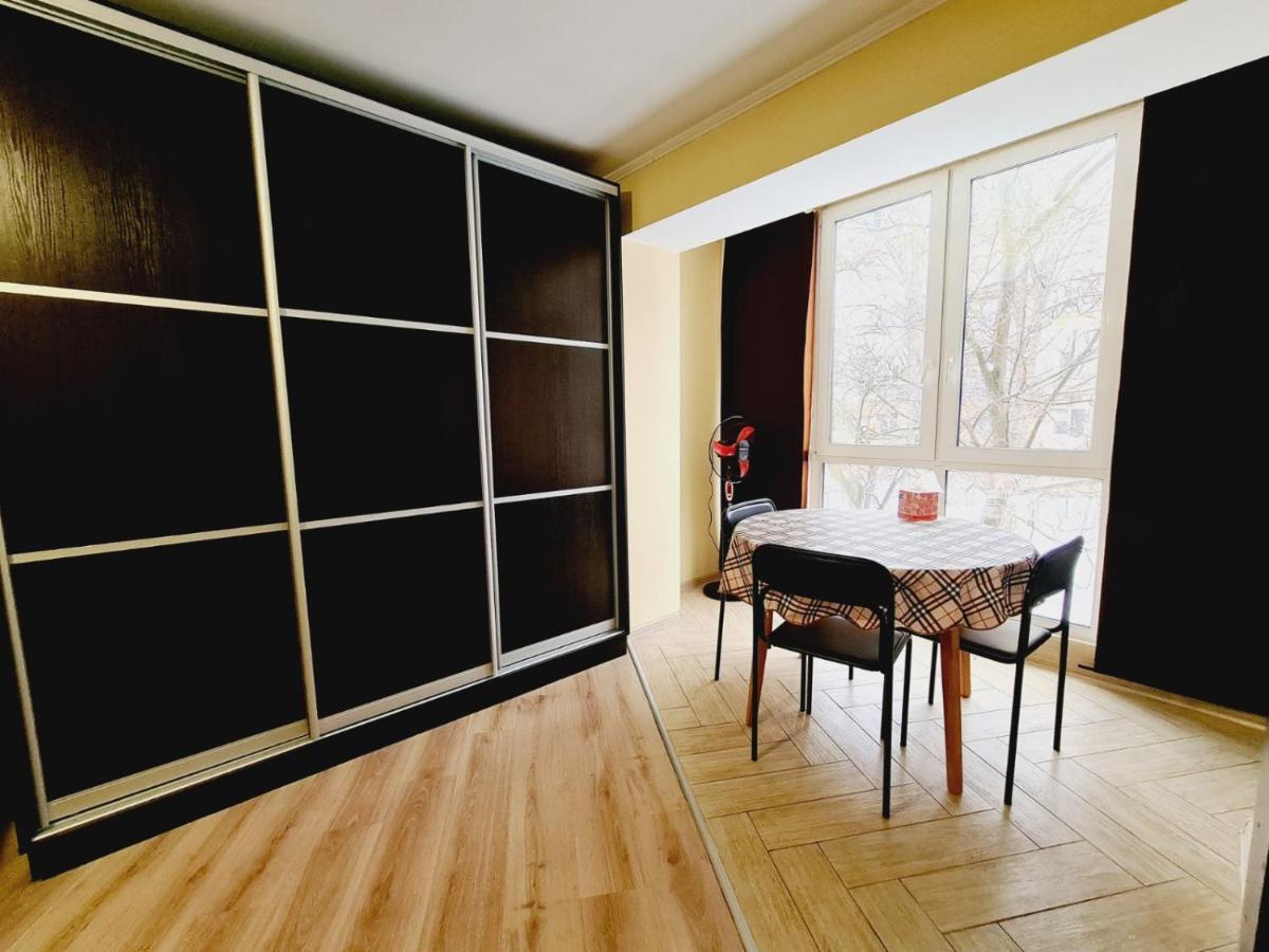 90-Avenue Apartments تشيرنيفتسي المظهر الخارجي الصورة